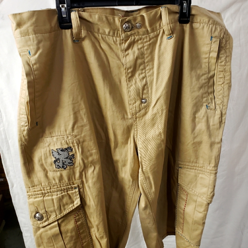 Coogi baggy cargo shorts